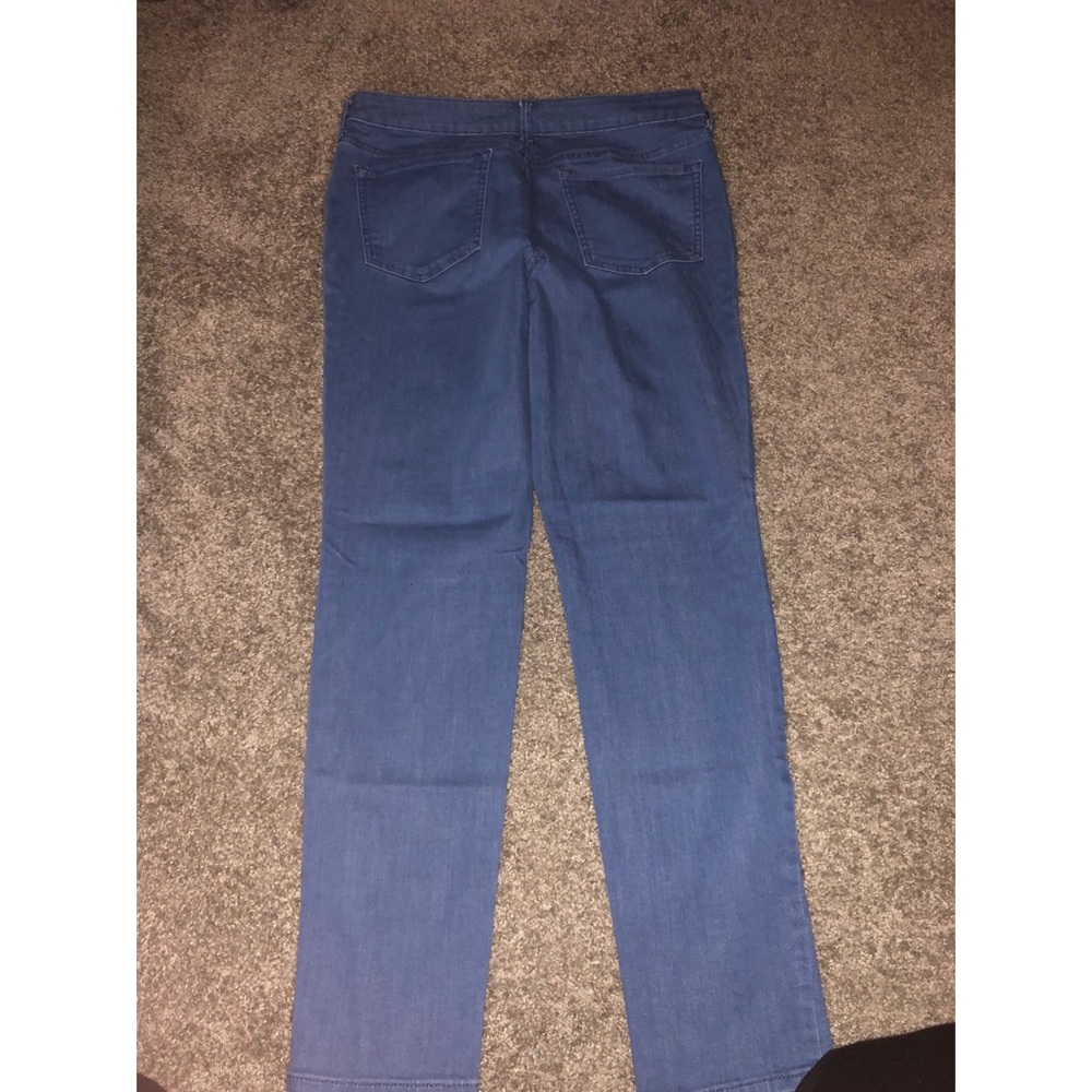 Jeans - Picture 2 of 2